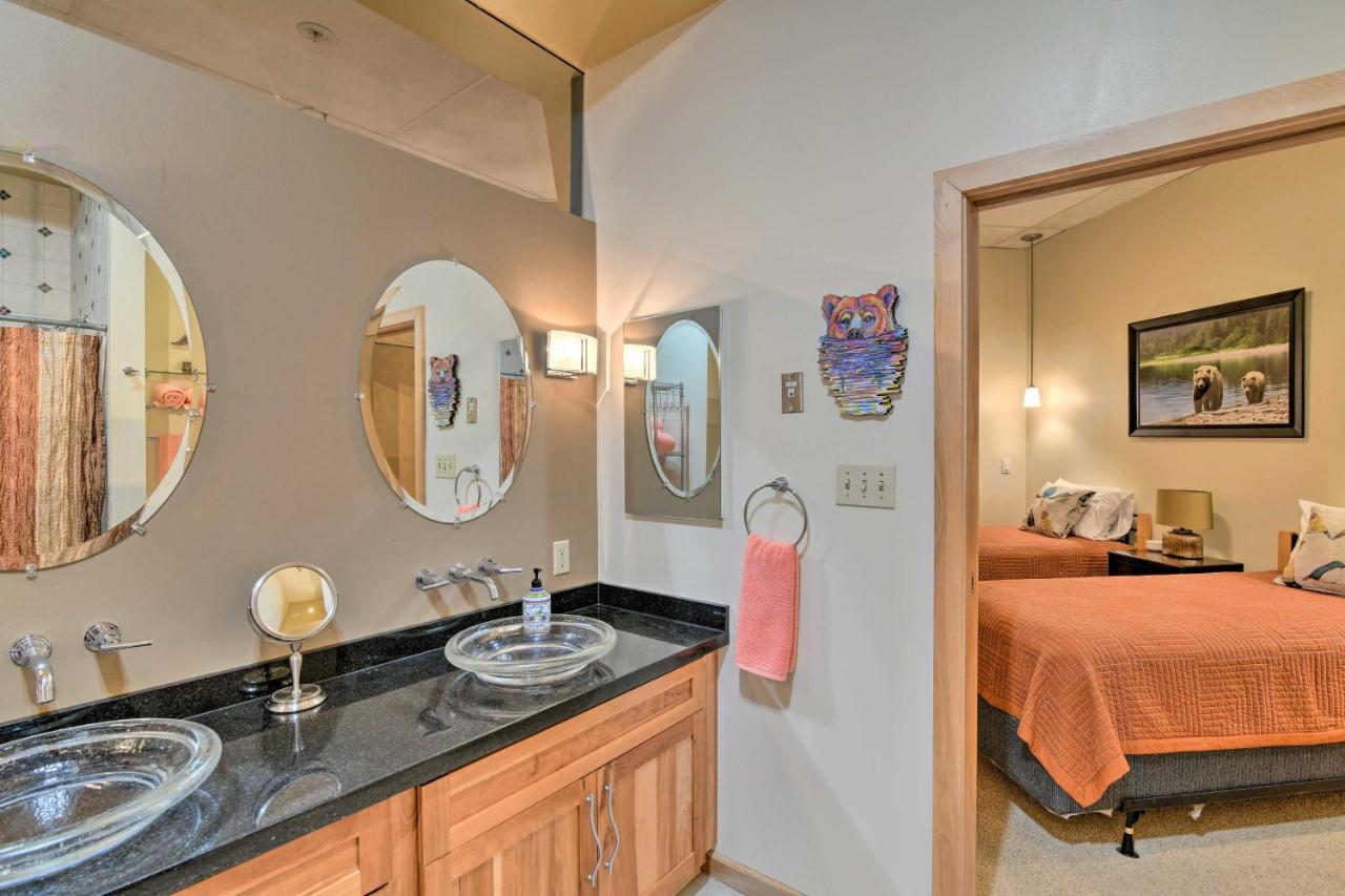 Idyllic Dtwn Anchorage Condo With Fireplace! Exterior photo